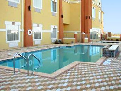 Super 8 By Wyndham Hidalgo/Mcallen Area Kültér fotó